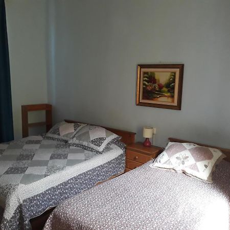 Residencial Praga Hostel ซานติอาโก ภายนอก รูปภาพ