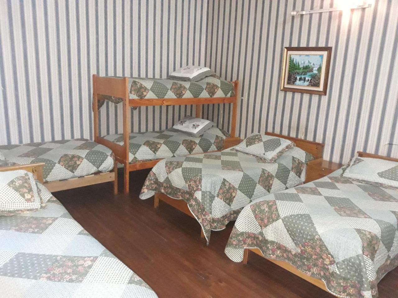 Residencial Praga Hostel ซานติอาโก ภายนอก รูปภาพ